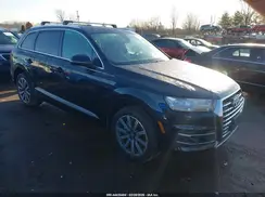 WA1LAAF72JD010005 2018 AUDI Q7