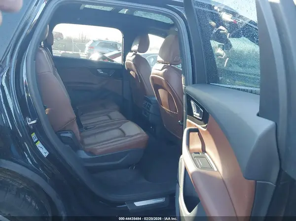 WA1LAAF72JD010005 2018 AUDI Q7 - Image 8