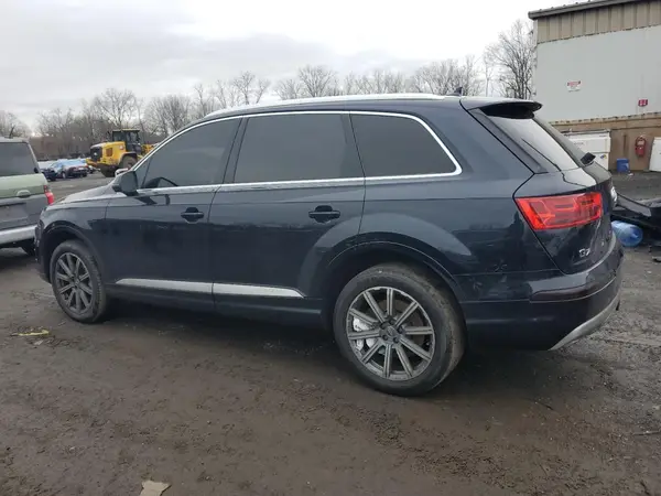 WA1LAAF72JD013602 2018 AUDI Q7 - Image 2