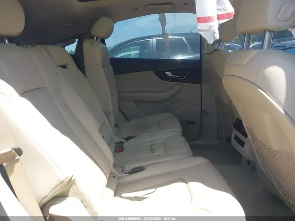 WA1LAAF72JD018556 2018 AUDI Q7 - Image 8