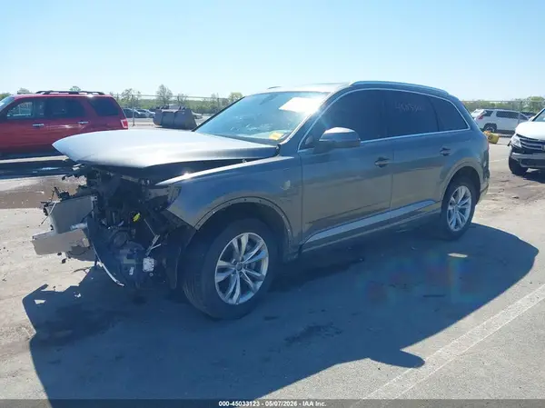 WA1LAAF72JD025720 2018 AUDI Q7 - Image 2