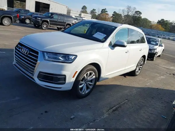 WA1LAAF72JD025877 2018 AUDI Q7 - Image 2