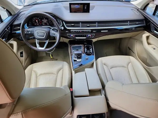 WA1LAAF72JD031730 2018 AUDI Q7 - Image 8