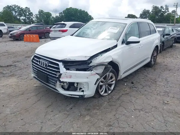 WA1LAAF72JD032960 2018 AUDI Q7 - Image 2