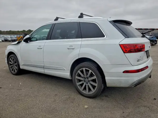 WA1LAAF72JD035048 2018 AUDI Q7 - Image 2