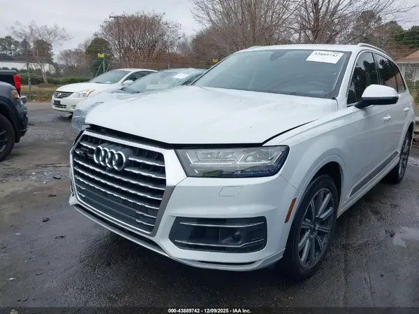 WA1LAAF72JD042758 2018 AUDI Q7 - Image 2
