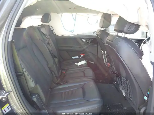 WA1LAAF72JD052240 2018 AUDI Q7 - Image 8