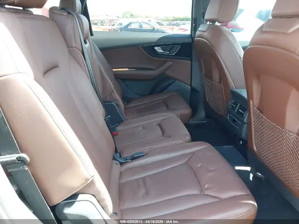 WA1LAAF72KD000785 2019 AUDI Q7 - Image 8