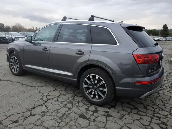 WA1LAAF72KD006733 2019 AUDI Q7 - Image 2