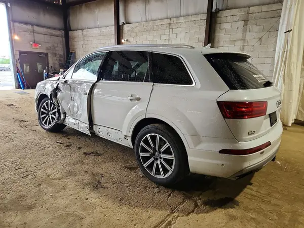 WA1LAAF72KD015450 2019 AUDI Q7 - Image 2