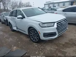 WA1LAAF72KD020759 2019 AUDI Q7