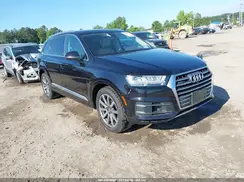WA1LAAF72KD029008 2019 AUDI Q7