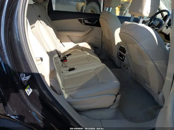 WA1LAAF72KD029008 2019 AUDI Q7 - Image 8