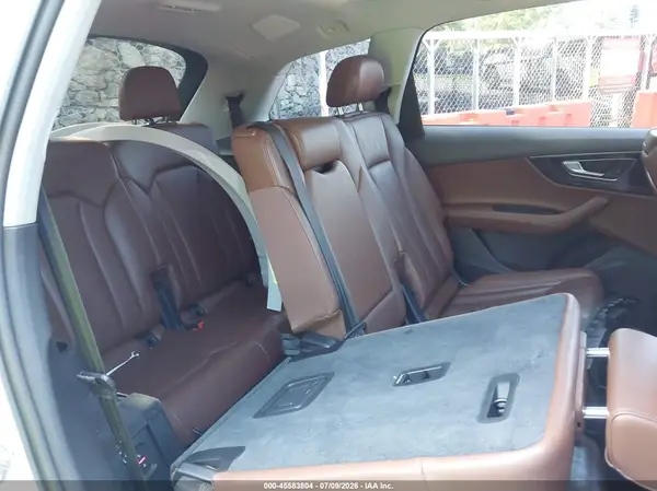WA1LAAF72KD041076 2019 AUDI Q7 - Image 8