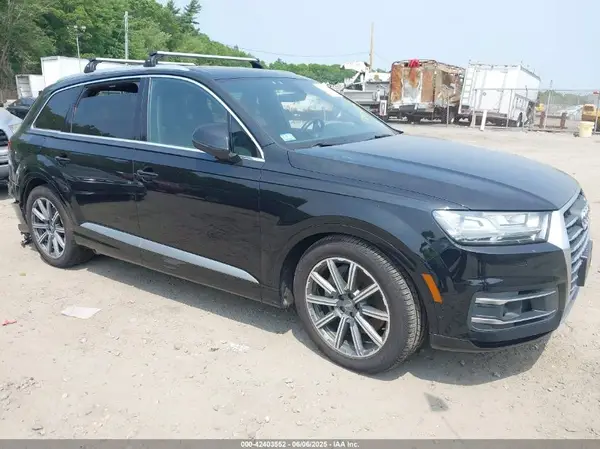 WA1LAAF72KD046763 2019 AUDI Q7 - Image 1