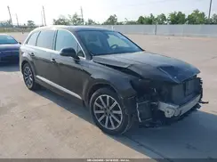 WA1LAAF72KD046925 2019 AUDI Q7