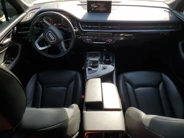 WA1LAAF72KD049470 2019 AUDI Q7 - Image 8