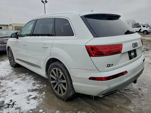 WA1LAAF73HD002120 2017 AUDI Q7 - Image 2
