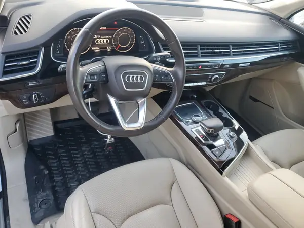 WA1LAAF73HD005308 2017 AUDI Q7 - Image 8