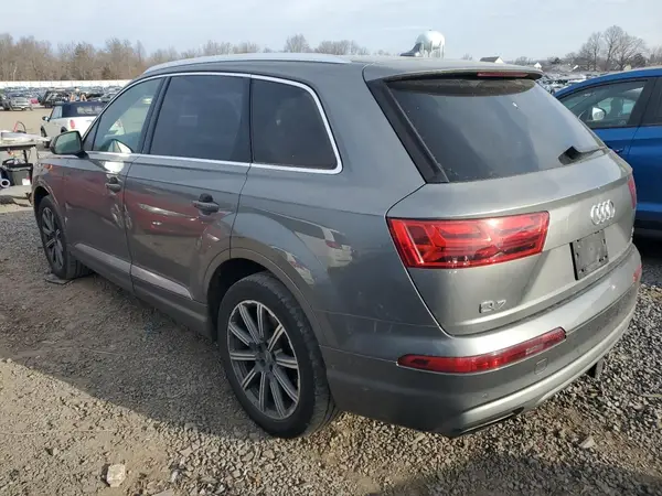 WA1LAAF73HD007009 2017 AUDI Q7 - Image 2