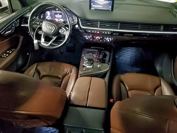 WA1LAAF73HD010105 2017 AUDI Q7 - Image 8