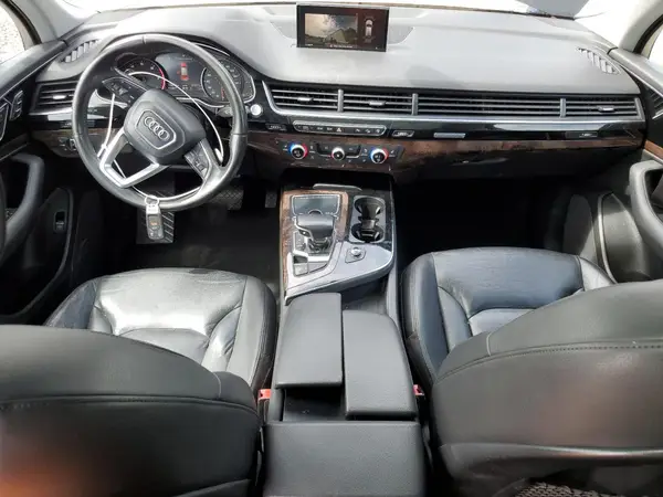 WA1LAAF73HD014252 2017 AUDI Q7 - Image 8
