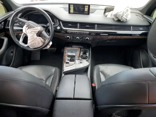 WA1LAAF73HD014557 2017 AUDI Q7 - Image 8