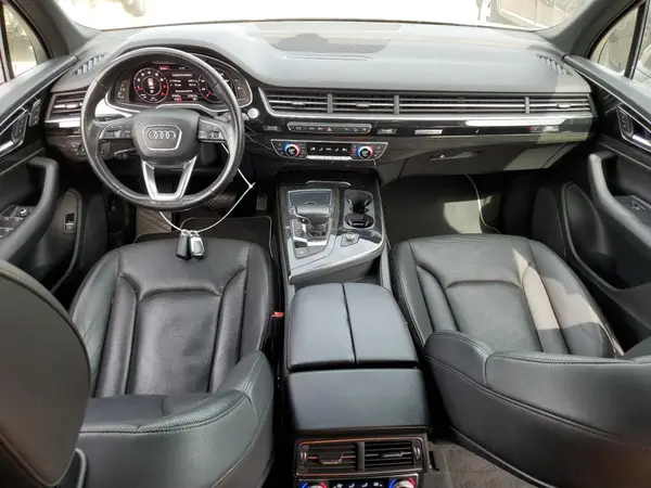 WA1LAAF73HD025493 2017 AUDI Q7 - Image 8