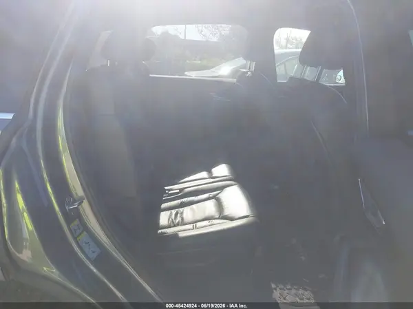 WA1LAAF73HD026238 2017 AUDI Q7 - Image 8