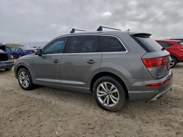 WA1LAAF73HD026515 2017 AUDI Q7 - Image 2