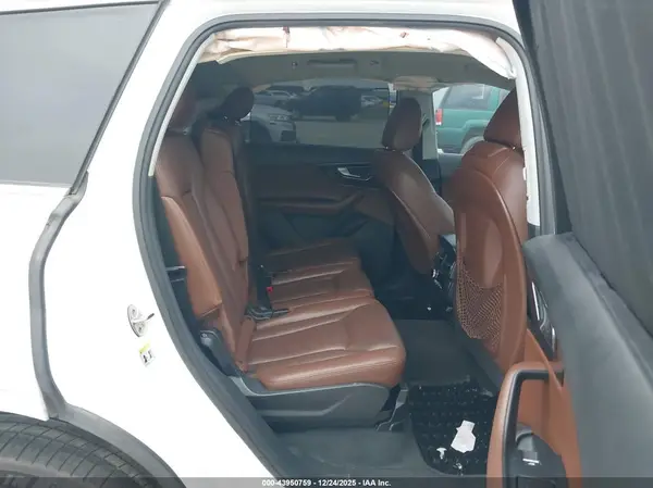 WA1LAAF73HD028135 2017 AUDI Q7 - Image 8