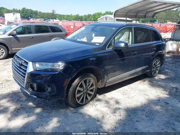 WA1LAAF73HD028720 2017 AUDI Q7 - Image 2