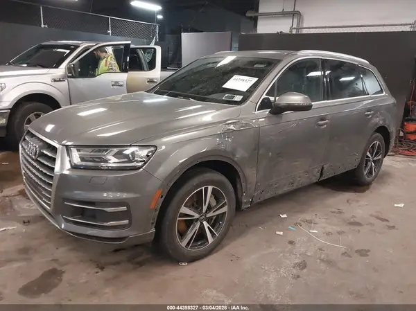 WA1LAAF73HD032279 2017 AUDI Q7 - Image 2