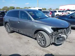 WA1LAAF73HD034856 2017 AUDI Q7