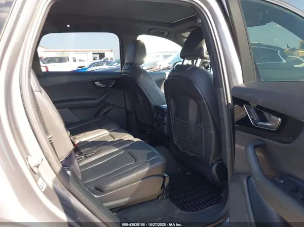 WA1LAAF73HD034856 2017 AUDI Q7 - Image 8