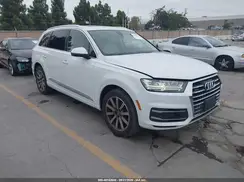 WA1LAAF73HD035747 2017 AUDI Q7