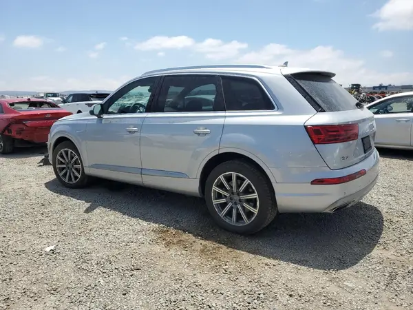 WA1LAAF73HD037188 2017 AUDI Q7 - Image 2