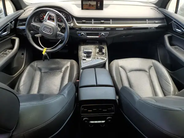 WA1LAAF73HD037188 2017 AUDI Q7 - Image 8
