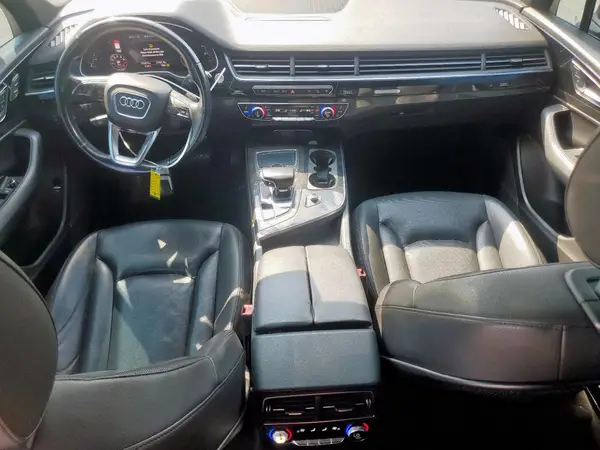 WA1LAAF73HD044044 2017 AUDI Q7 - Image 8