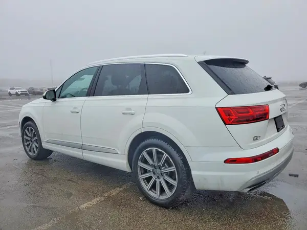 WA1LAAF73HD046974 2017 AUDI Q7 - Image 2