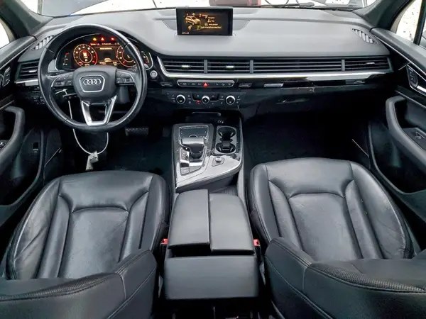 WA1LAAF73HD049910 2017 AUDI Q7 - Image 8
