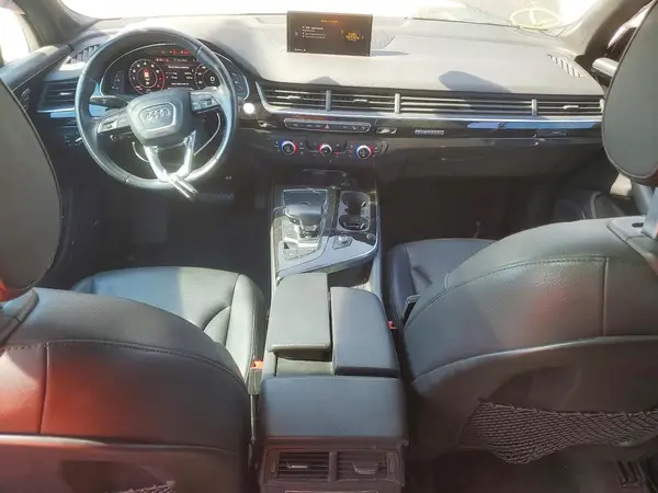 WA1LAAF73HD051978 2017 AUDI Q7 - Image 8