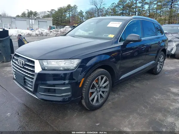WA1LAAF73HD052127 2017 AUDI Q7 - Image 2