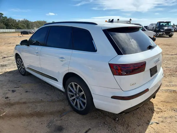 WA1LAAF73HD055979 2017 AUDI Q7 - Image 2