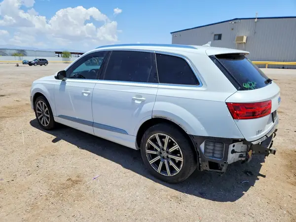 WA1LAAF73HD057683 2017 AUDI Q7 - Image 2