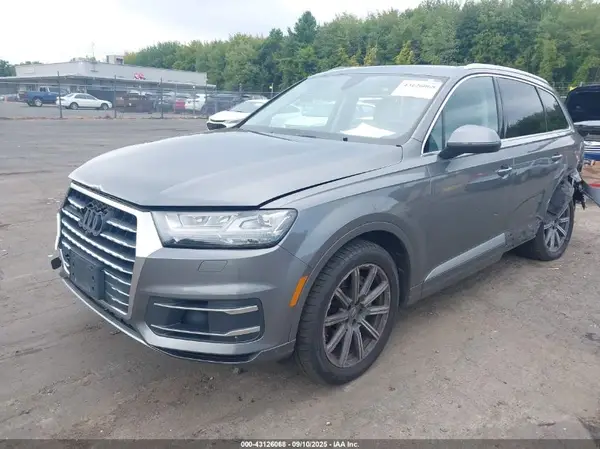 WA1LAAF73JD000759 2018 AUDI Q7 - Image 2