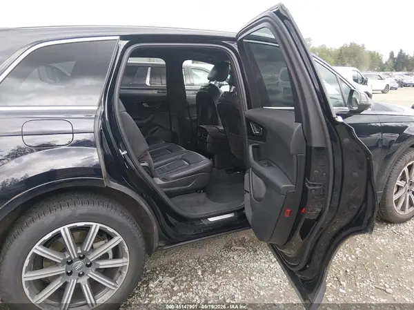 WA1LAAF73JD009333 2018 AUDI Q7 - Image 8