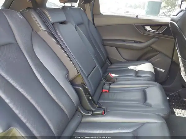 WA1LAAF73JD025872 2018 AUDI Q7 - Image 8
