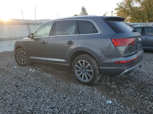 WA1LAAF73JD033275 2018 AUDI Q7 - Image 2