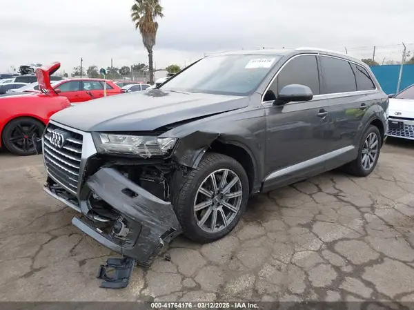WA1LAAF73JD051839 2018 AUDI Q7 - Image 2